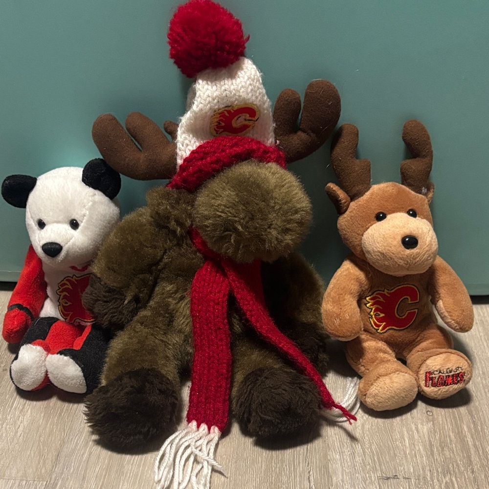Calgary Flames Plush Toy Set - Brown, Red, White